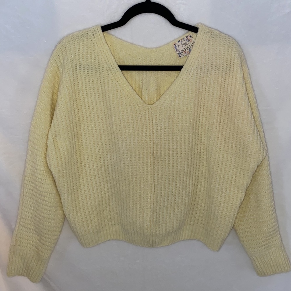 Republic Women’s knit sweater, size Medium